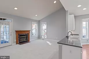 13879 Crabtree Way, Gainesville, VA 20155 - Photo 22