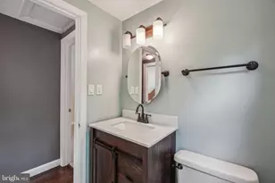 4006 Dubois Ct, Woodbridge, VA 22193 - Photo 22