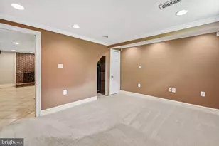 4006 Dubois Ct, Woodbridge, VA 22193 - Photo 32