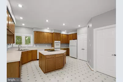 10940 Meanderview Court, Manassas, VA 20111 - Photo 14