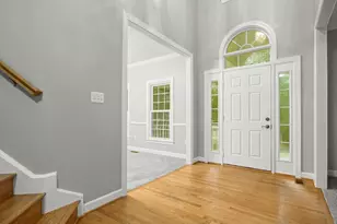 10940 Meanderview Ct, Manassas, VA 20111 - Photo 4