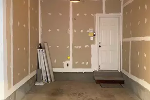 8049 Crescent Park Dr, Gainesville, VA 20155 - Photo 44