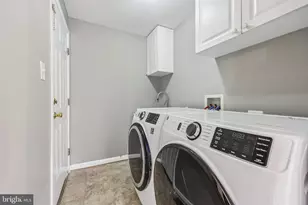 15730 Marbury Heights Way, Montclair, VA 22025 - Photo 24