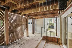 7726 Amherst Dr, Manassas, VA 20111 - Photo 42