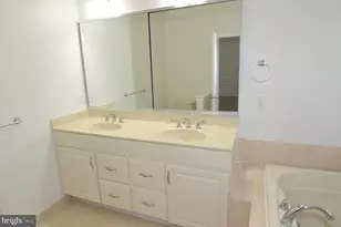 5636 Arrowfield Terrace, Haymarket, VA 20169 - Photo 18