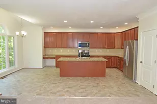 5636 Arrowfield Terrace, Haymarket, VA 20169 - Photo 12