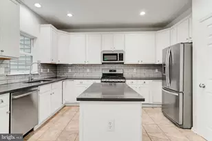 2606 Oak Valley Dr, Woodbridge, VA 22191 - Photo 16