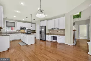 10554 Andrew Humphreys Ct, Bristow, VA 20136 - Photo 30