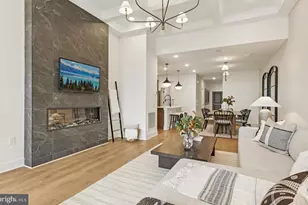 15356 Yellow Jasper Wy, Haymarket, VA 20169 - Photo 4