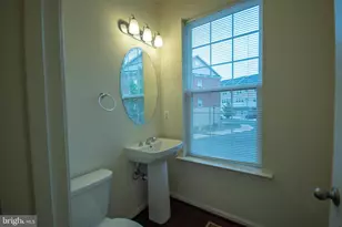 8024 Cayzer Ln, Gainesville, VA 20155 - Photo 10