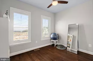 1857 Shadding Bay Ln, Dumfries, VA 22026 - Photo 18