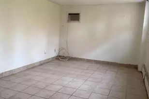 13409 Pinetree Dr, Woodbridge, VA 22191 - Photo 12