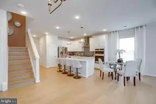 6868 Moonstone Peony Ln, Haymarket, VA 20169 - Photo 10