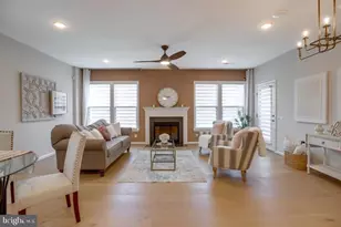 6868 Moonstone Peony Ln, Haymarket, VA 20169 - Photo 14