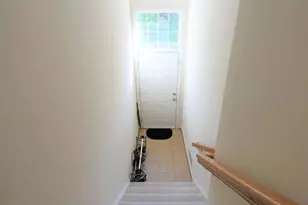 4911 Potomac Highlands Cir, Triangle, VA 22172 - Photo 14