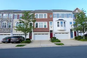 4911 Potomac Highlands Cir, Triangle, VA 22172 - Photo 1