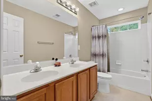 14836 Cartagena Dr, Gainesville, VA 20155 - Photo 34