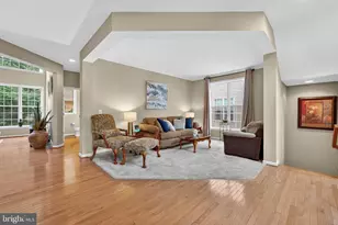 14836 Cartagena Dr, Gainesville, VA 20155 - Photo 10