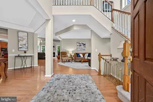 14836 Cartagena Dr, Gainesville, VA 20155 - Photo 4