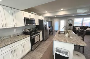 1344 Redbud Ct, Woodbridge, VA 22191 - Photo 4