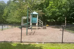 12801 Half Moon Ln, Woodbridge, VA 22192 - Photo 4