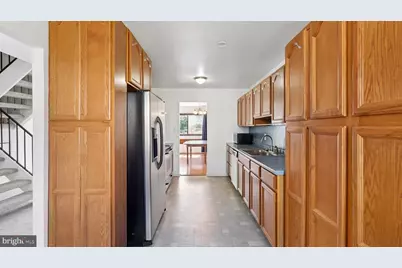 11007 Hiram Court, Manassas, VA 20109 - Photo 2