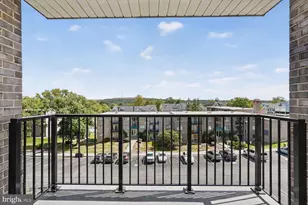 1602 Renate Dr, Woodbridge, VA 22192 - Photo 2