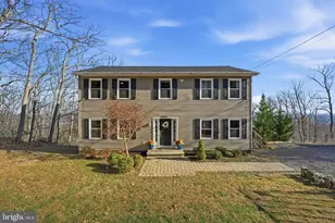 2419 Jackson Dr, Haymarket, VA 20169 - Photo 2