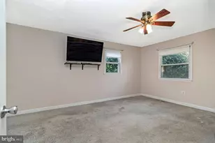 4716 Kentwood Ln, Woodbridge, VA 22193 - Photo 14