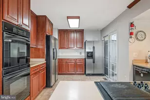 4716 Kentwood Ln, Woodbridge, VA 22193 - Photo 6