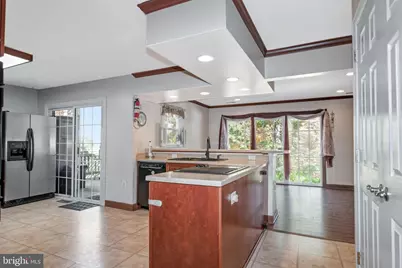 4716 Kentwood Lane, Woodbridge, VA 22193 - Photo 4