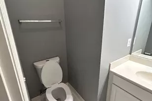 13953 Hollow Wind Way, Woodbridge, VA 22191 - Photo 34