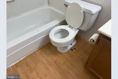 1523 Colonial Drive #204, Woodbridge, VA 22192 - Photo 8