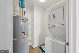 2576 Eastbourne Dr, Woodbridge, VA 22191 - Photo 38