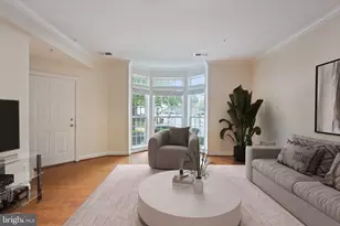 2576 Eastbourne Dr, Woodbridge, VA 22191 - Photo 30