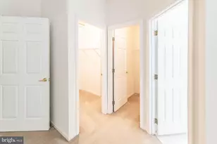 6868 Saddle Run Way, Gainesville, VA 20155 - Photo 22