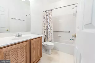 6868 Saddle Run Way, Gainesville, VA 20155 - Photo 28