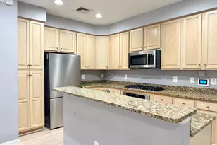 2396 Brookmoor Ln, Woodbridge, VA 22191 - Photo 6