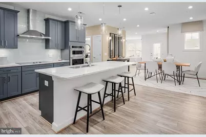 5810 Moonstone Way #201, Haymarket, VA 20169 - Photo 4