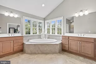 10004 Windy Hill Dr, Nokesville, VA 20181 - Photo 16