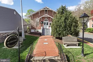 1575 Renate Dr, Woodbridge, VA 22192 - Photo 42