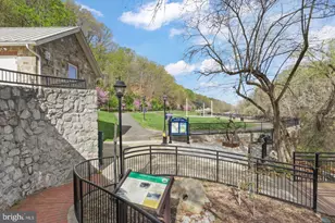 1575 Renate Dr, Woodbridge, VA 22192 - Photo 52