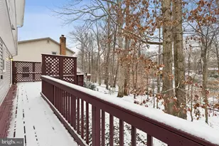11977 William and Mary Cir, Woodbridge, VA 22192 - Photo 40