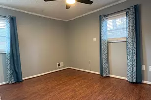 12654 Valleywood Dr, Woodbridge, VA 22192 - Photo 14