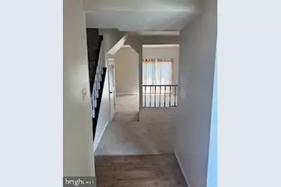 8827 Oak Hollow Ct, Manassas, VA 20110 - Photo 6