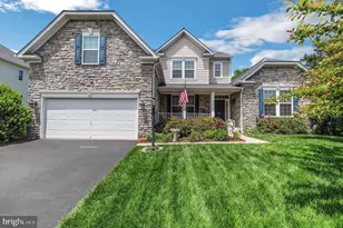 18776 Pier Trail Dr, Triangle, VA 22172 - Photo 2