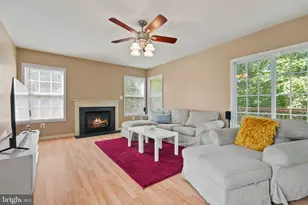 9404 Buckhall Farm Ct, Manassas, VA 20111 - Photo 10