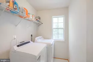 9404 Buckhall Farm Ct, Manassas, VA 20111 - Photo 24