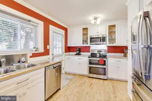 2947 Harding Ct, Woodbridge, VA 22192 - Photo 8