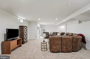 3320 McCorkle Ct, Triangle, VA 22172 - Photo 8